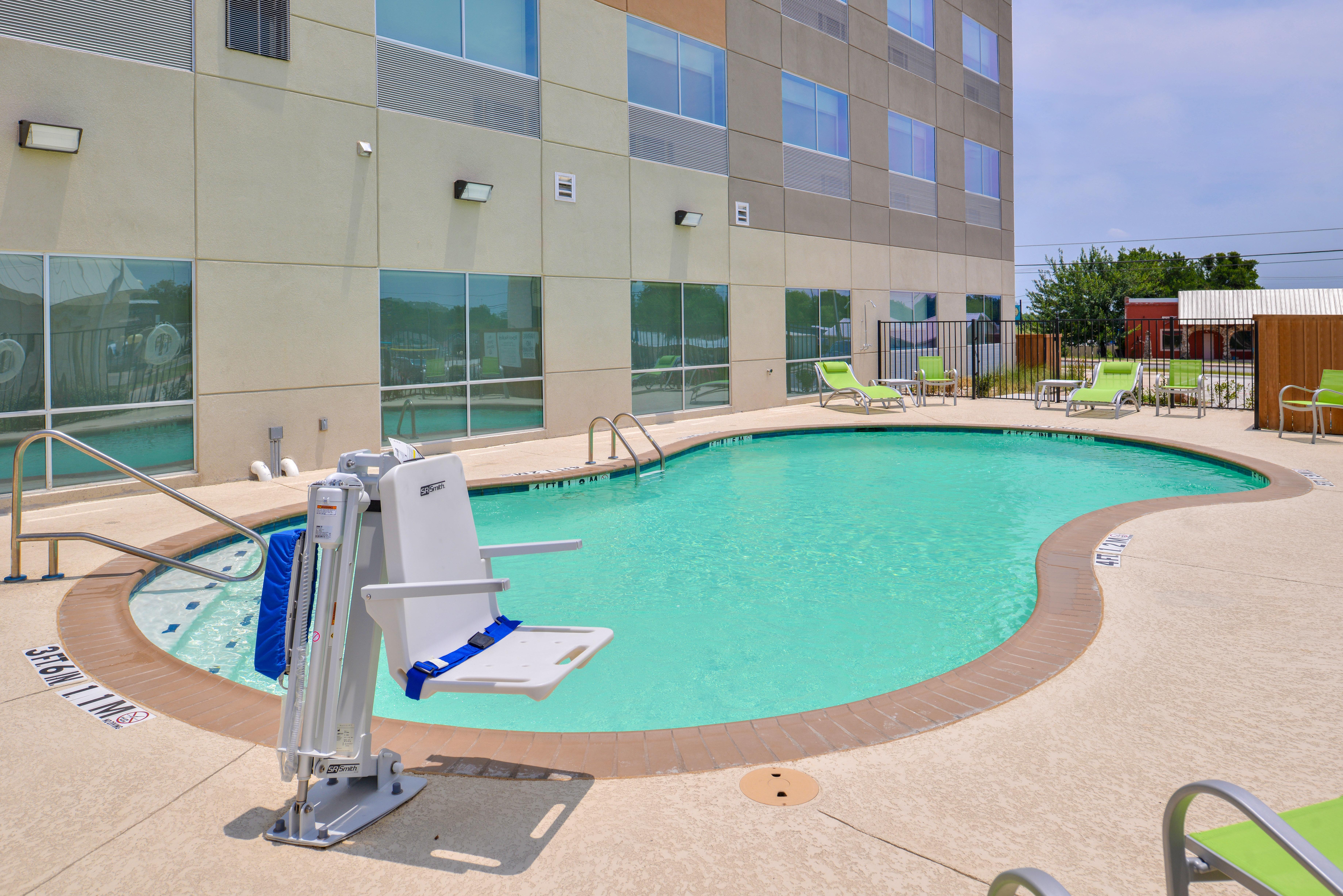Holiday Inn Express - Early By Ihg Екстер'єр фото