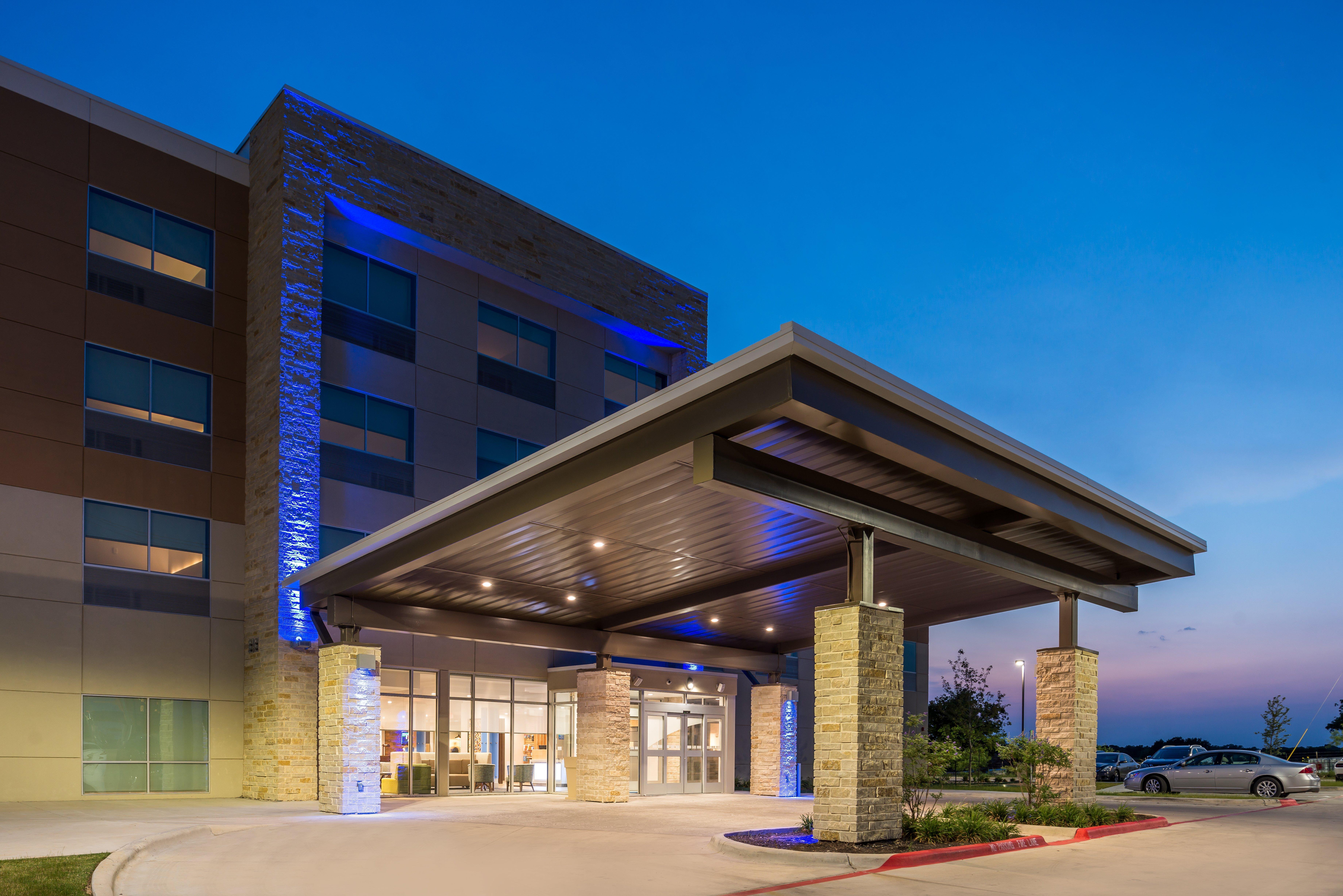 Holiday Inn Express - Early By Ihg Екстер'єр фото