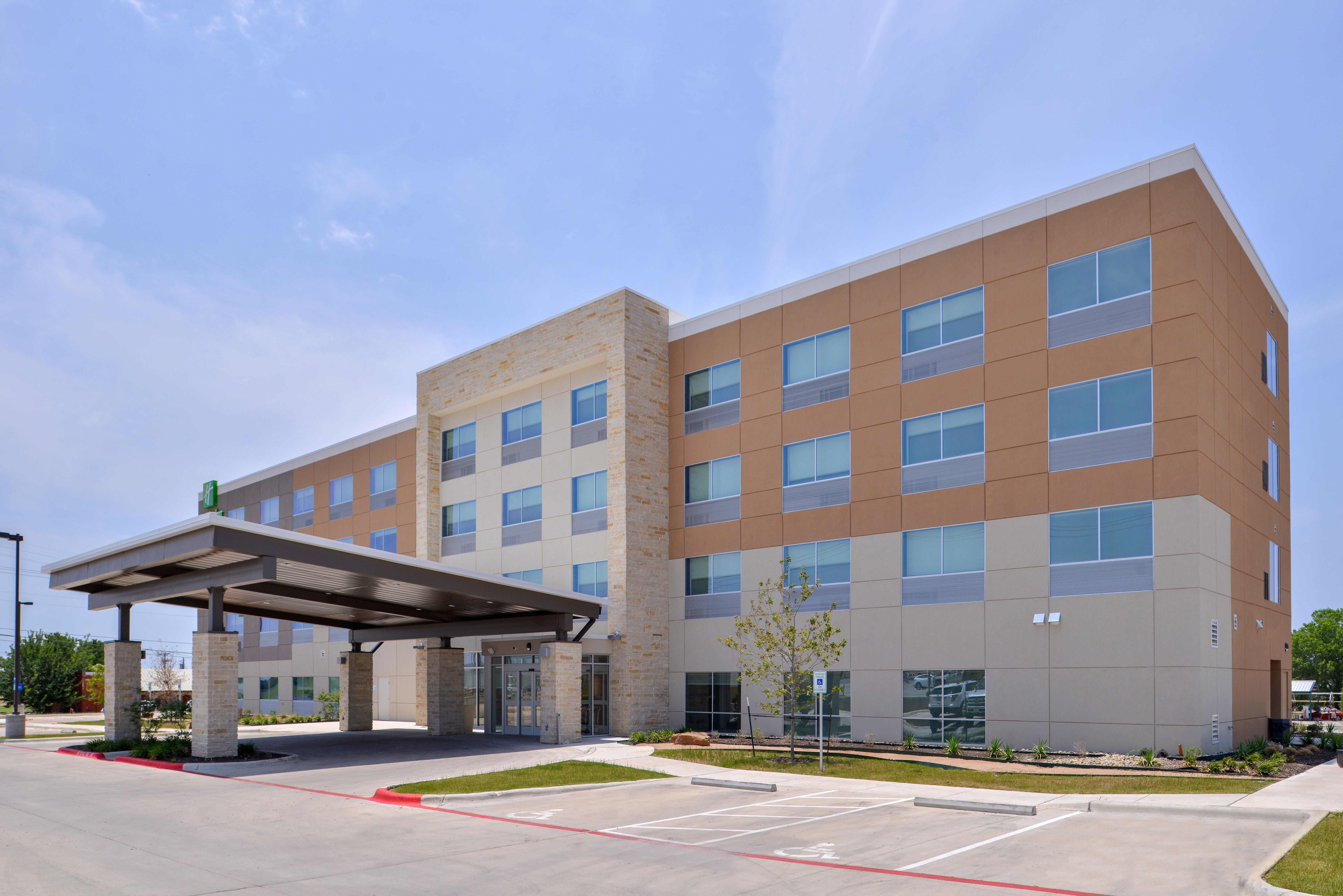 Holiday Inn Express - Early By Ihg Екстер'єр фото