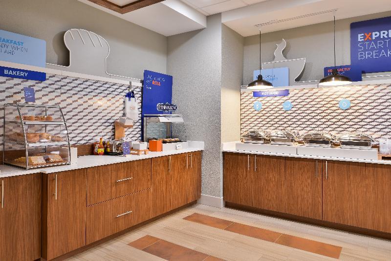 Holiday Inn Express - Early By Ihg Екстер'єр фото